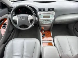 2009 Toyota Camry XLE V6