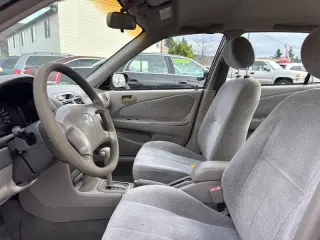 2000 Toyota Corolla CE