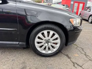 2005 Volvo S40 2.4i