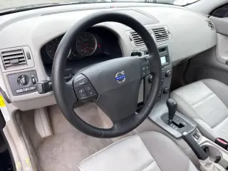 2005 Volvo S40 2.4i