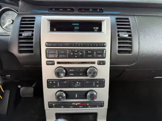 2010 Ford Flex SE