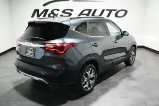 2022 Kia Seltos EX