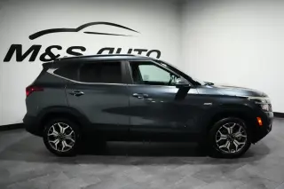 2022 Kia Seltos EX