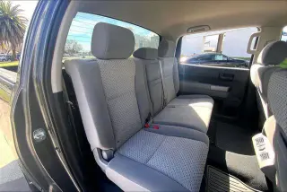 Toyota Tundra 2012 4x4 Grade 4dr CrewMax Cab Pickup SB (5.7L V8)