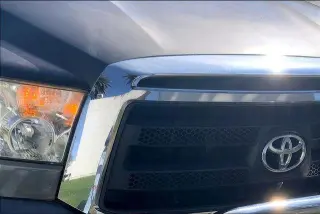 Toyota Tundra 2012 4x4 Grade 4dr CrewMax Cab Pickup SB (5.7L V8)
