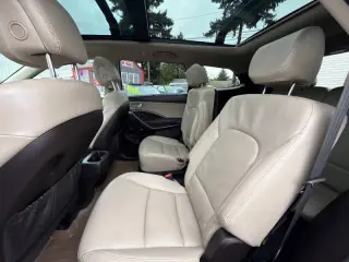 2017 Hyundai Santa Fe Limited Ultimate