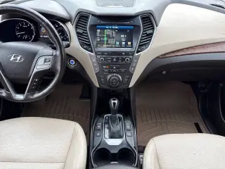 2017 Hyundai Santa Fe Limited Ultimate