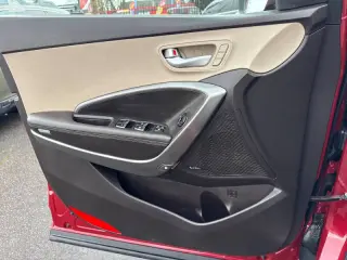 2017 Hyundai Santa Fe Limited Ultimate