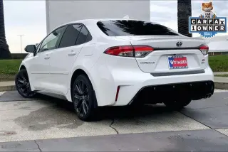 Toyota Corolla Hybrid 2025 SE 4dr Sedan