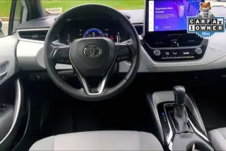 Toyota Corolla Hybrid 2025 SE 4dr Sedan