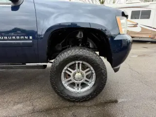 2007 Chevrolet Suburban LT