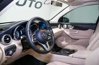 2020 Mercedes-Benz GLC 300