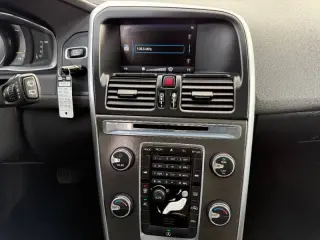 2015 Volvo XC60 T5 Drive-E Premier