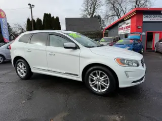 2015 Volvo XC60 T5 Drive-E Premier