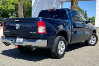 Ram 1500 2020 4x4 Big Horn 4dr Crew Cab 5.6 ft. SB Pickup