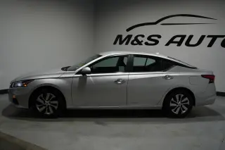 2020 Nissan Altima