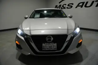 2020 Nissan Altima