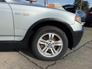 2004 BMW X3 3.0i