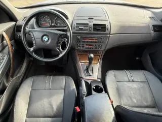 2004 BMW X3 3.0i