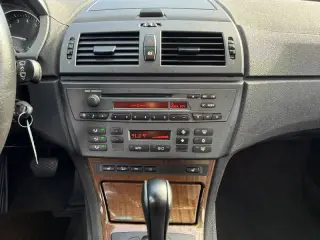 2004 BMW X3 3.0i