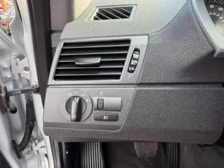 2004 BMW X3 3.0i