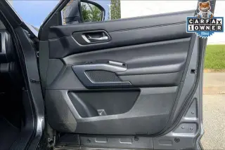 Nissan Pathfinder 2023 SL 4dr SUV