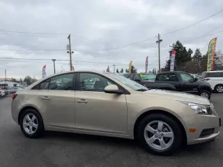 2011 Chevrolet Cruze LT Fleet