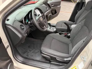 2011 Chevrolet Cruze LT Fleet