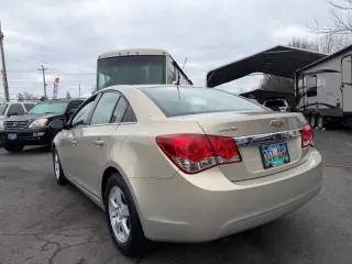 2011 Chevrolet Cruze LT Fleet