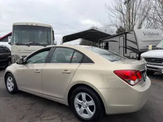 2011 Chevrolet Cruze LT Fleet