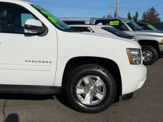 2014 Chevrolet Suburban LT