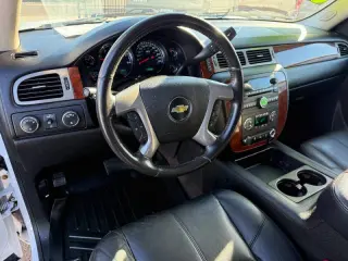 2014 Chevrolet Suburban LT