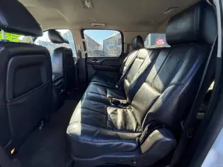 2014 Chevrolet Suburban LT