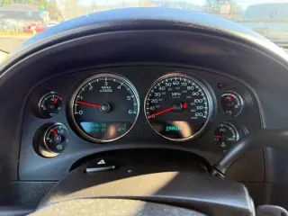 2014 Chevrolet Suburban LT
