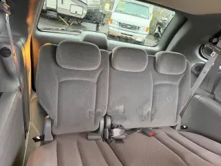 2006 Chrysler Town and Country LX