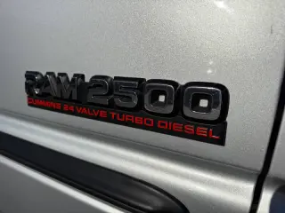 2002 Dodge Ram 2500 SLT Plus