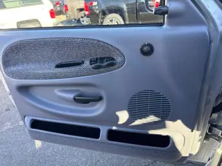 2002 Dodge Ram 2500 SLT Plus