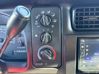 2002 Dodge Ram 2500 SLT Plus