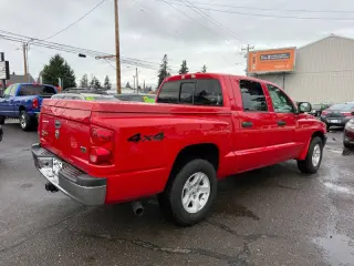 2005 Dodge Dakota SLT