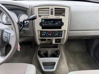 2005 Dodge Dakota SLT
