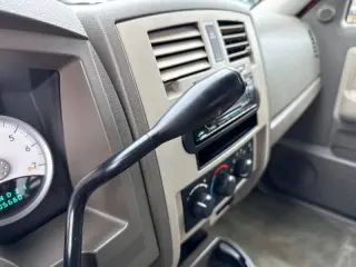 2005 Dodge Dakota SLT
