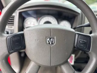 2005 Dodge Dakota SLT