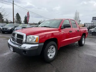 2005 Dodge Dakota SLT