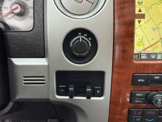 2010 Ford F-150 Lariat