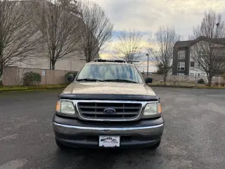 2003 Ford F-150 XL