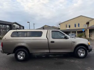 2003 Ford F-150 XL
