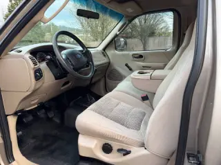 2003 Ford F-150 XL