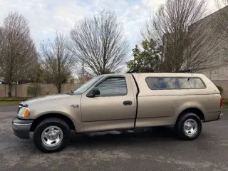 2003 Ford F-150 XL