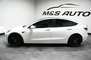 2023 Tesla Model 3 Performance
