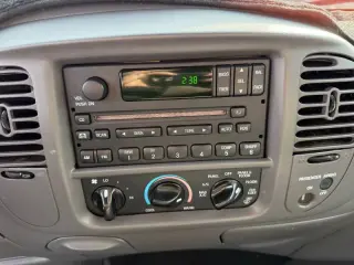1999 Ford F-150 XL